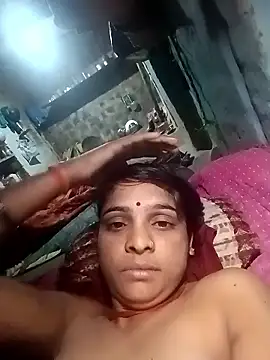 Snapshot of Rinki_malhotra chatting on 02/20/26, 08:09 Rinki malhotra online show from 02/20/26, 08:09