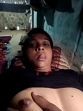 Snapshot of Rinki_malhotra chatting on 03/05/26, 06:04 Rinki malhotra online show from 03/05/26, 06:04