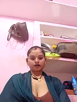 Snapshot of Rinki_malhotra chatting on 03/25/26, 05:35 Rinki malhotra online show from 03/25/26, 05:35