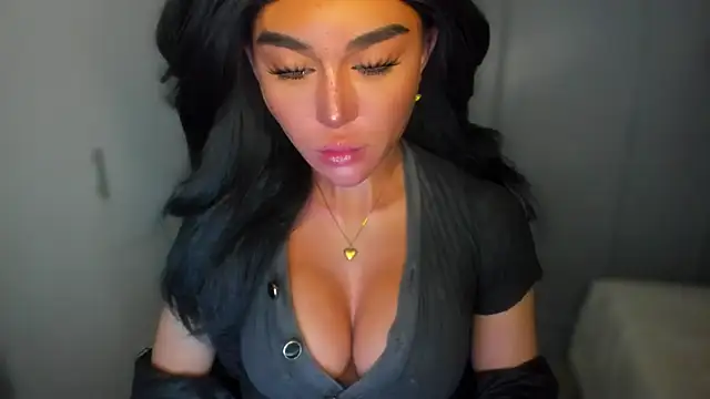 Snapshot of mxshemale_ladyboy chatting on 12/29/24, 09:41 mxshemale ladyboy online show from 12/29/24, 09:41