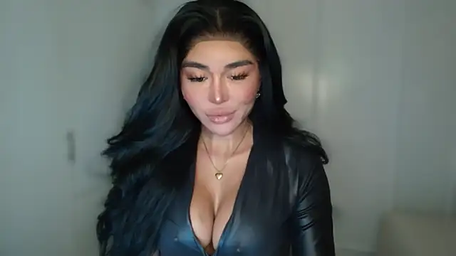 Snapshot of mxshemale_ladyboy chatting on 01/27/25, 08:39 mxshemale ladyboy online show from 01/27/25, 08:39