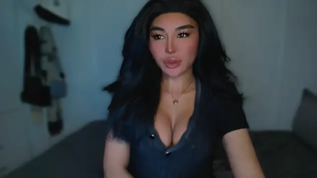 Snapshot of mxshemale_ladyboy chatting on 03/05/25, 01:52 mxshemale ladyboy online show from 03/05/25, 01:52