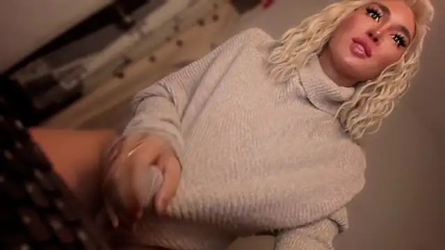 Snapshot of mxshemale_ladyboy chatting on 11/03/25, 09:16 mxshemale ladyboy online show from 11/03/25, 09:16