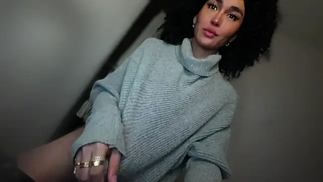 Snapshot of mxshemale_ladyboy chatting on 12/05/25, 09:00 mxshemale ladyboy online show from 12/05/25, 09:00