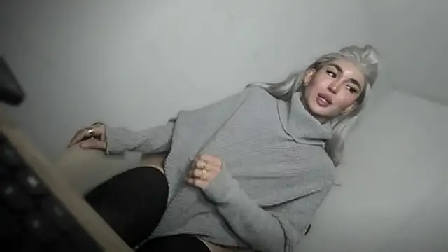 Snapshot of mxshemale_ladyboy chatting on 03/17/26, 07:28 mxshemale ladyboy online show from 03/17/26, 07:28