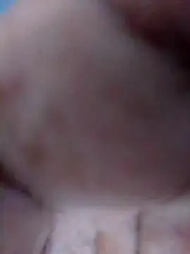 Snapshot of Queen-Boikie chatting on 12/18/25, 03:07 Queen-Boikie online show from 12/18/25, 03:07