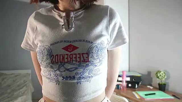 Leyla crsh online show from 05/23/26, 04:29