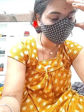 Snapshot of Cut_madhuri chatting on 03/23/26, 01:48 Cut madhuri online show from 03/23/26, 01:48