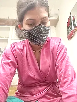 Snapshot of Cut_madhuri chatting on 04/24/26, 03:09 Cut madhuri online show from 04/24/26, 03:09