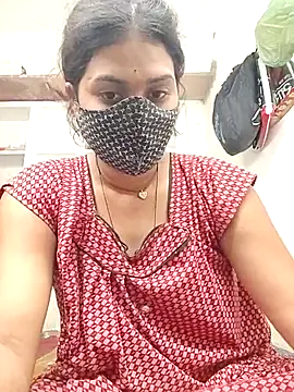 Snapshot of Cut_madhuri chatting on 05/19/26, 10:43 Cut madhuri online show from 05/19/26, 10:43