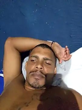 Snapshot of marreta240675 chatting on 03/31/26, 01:51 marreta240675 online show from 03/31/26, 01:51