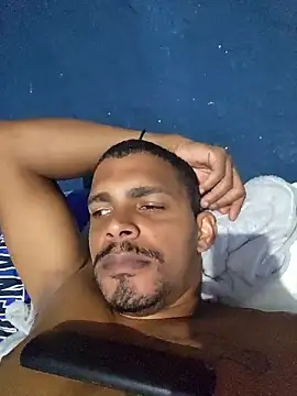 Snapshot of marreta240675 chatting on 04/06/26, 06:42 marreta240675 online show from 04/06/26, 06:42