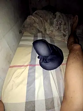 Snapshot of micaela691 chatting on 12/18/25, 02:50 micaela691 online show from 12/18/25, 02:50