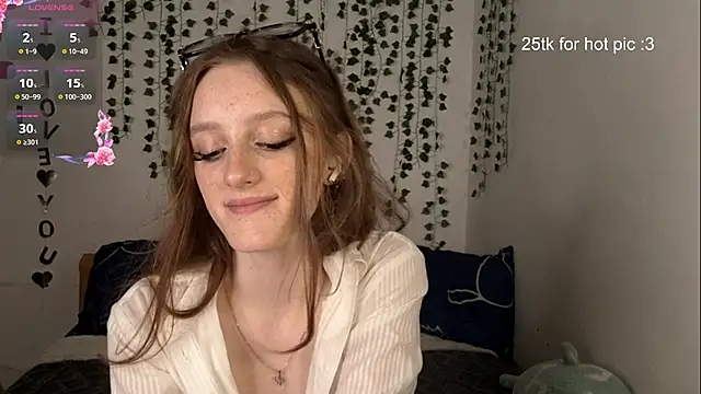Snapshot of LisaBoddy chatting on 07/06/26, 03:58 LisaBoddy online show from 07/06/26, 03:58