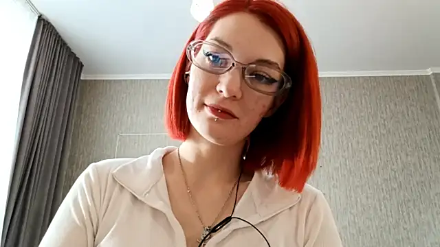 Snapshot of Lolly_Skrewer chatting on 12/22/25, 07:05 Lolly Skrewer online show from 12/22/25, 07:05