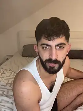 Snapshot of daddysgirly003 chatting on 01/18/26, 09:18 daddysgirly003 online show from 01/18/26, 09:18