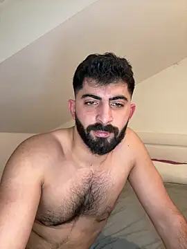 Snapshot of daddysgirly003 chatting on 02/19/26, 01:01 daddysgirly003 online show from 02/19/26, 01:01