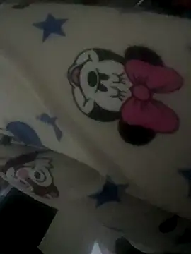 Snapshot of khoukhaarab chatting on 12/16/25, 05:51 khoukhaarab online show from 12/16/25, 05:51