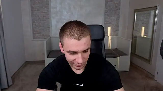 Snapshot of KellenWest chatting on 05/01/26, 04:28 KellenWest online show from 05/01/26, 04:28