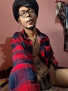 Snapshot of Advikk_GSH chatting on 12/16/25, 09:03 Advikk GSH online show from 12/16/25, 09:03