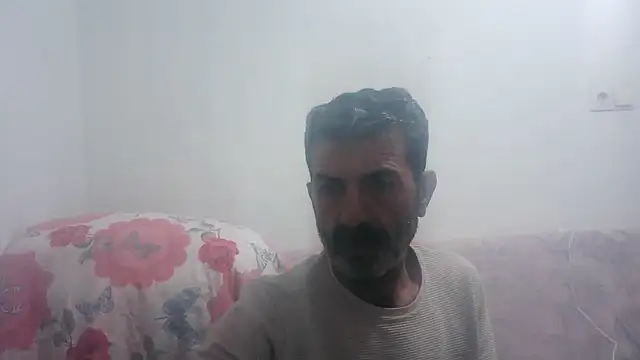 Snapshot of kobra21turki chatting on 02/05/26, 04:44 kobra21turki online show from 02/05/26, 04:44