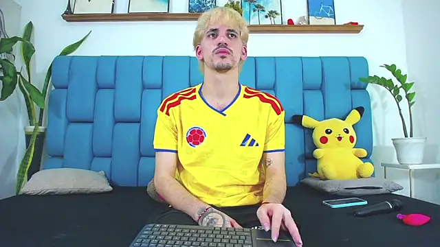 boy Dirty X online show from 07/01/26, 05:20