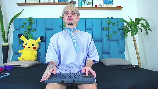 boy Dirty X online show from 07/19/26, 05:11