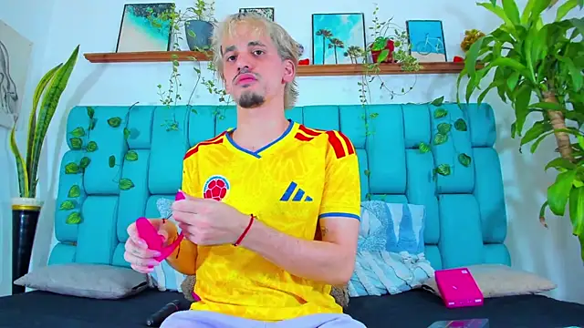 boy Dirty X online show from 07/23/26, 05:16