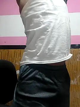  alexzz1155  online show from 01/14/26, 05:02