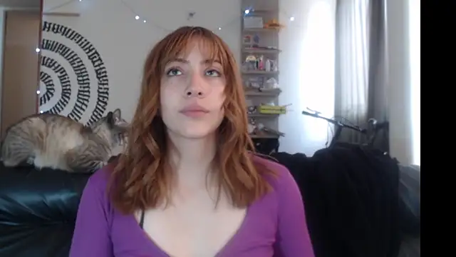 Snapshot of BeautyYoungblond chatting on 02/07/26, 05:38 BeautyYoungblond online show from 02/07/26, 05:38