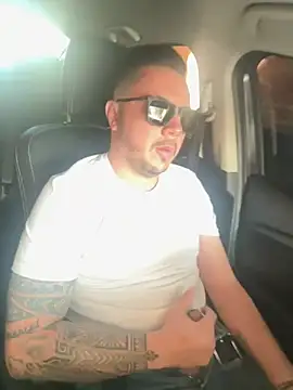 Diegohernan17 online show from 06/19/26, 03:49