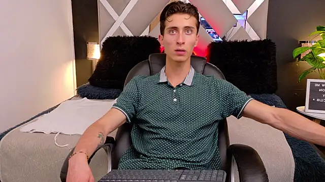 Ithan Skin online show from 01/10/26, 11:34