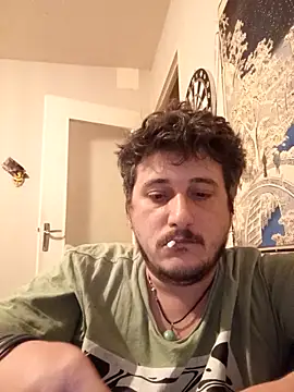 Snapshot of damslebambou1 chatting on 04/24/26, 11:18 damslebambou1 online show from 04/24/26, 11:18
