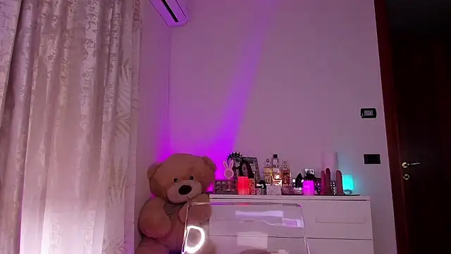 Snapshot of DakotaDaimon chatting on 01/15/26, 08:41 DakotaDaimon online show from 01/15/26, 08:41