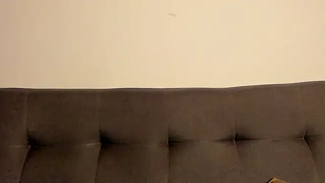 Snapshot of cirosky_elchicopolla chatting on 12/19/25, 03:35 cirosky elchicopolla online show from 12/19/25, 03:35