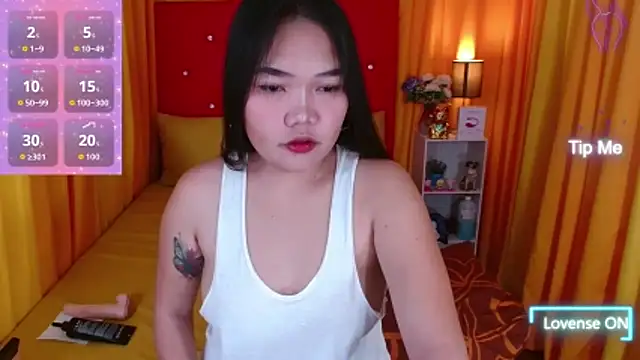 Snapshot of XxSexyPinay4uxX chatting on 02/25/26, 12:20 XxSexyPinay4uxX online show from 02/25/26, 12:20