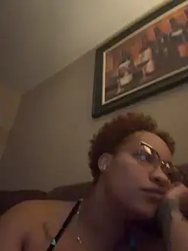 Snapshot of SweeTexasKyn chatting on 05/05/26, 02:30 SweeTexasKyn online show from 05/05/26, 02:30