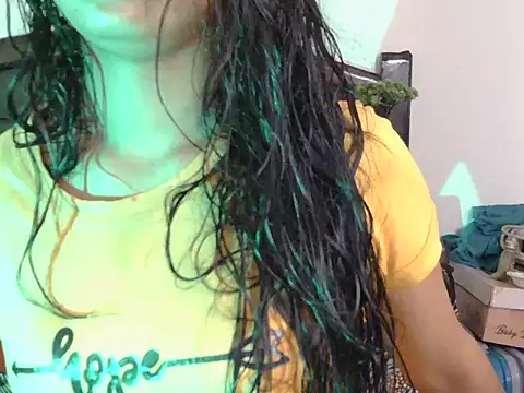 miss ragni online show from 04/25/26, 03:42