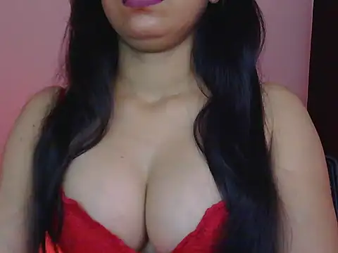 Snapshot of miss_ragni chatting on 06/16/26, 04:04 miss ragni online show from 06/16/26, 04:04