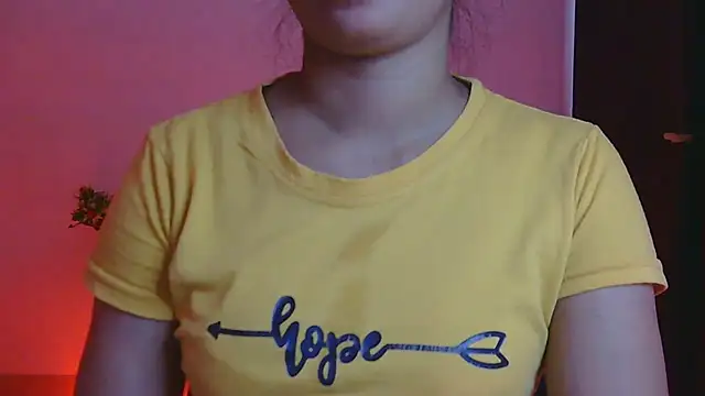 Snapshot of miss_ragni chatting on 07/26/26, 03:58 miss ragni online show from 07/26/26, 03:58