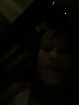 Snapshot of Aljycatx chatting on 02/15/26, 01:41 Aljycatx online show from 02/15/26, 01:41