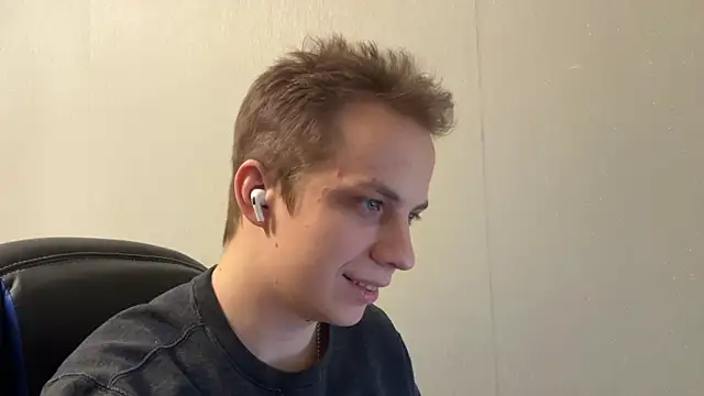 Snapshot of Markooaa chatting on 02/13/26, 06:15 Markooaa online show from 02/13/26, 06:15