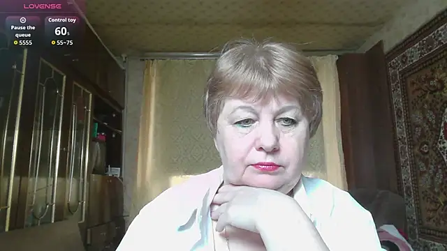 Casey peach online show from 04/24/26, 04:04