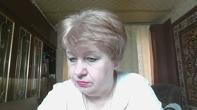 Casey peach online show from 04/28/26, 04:28