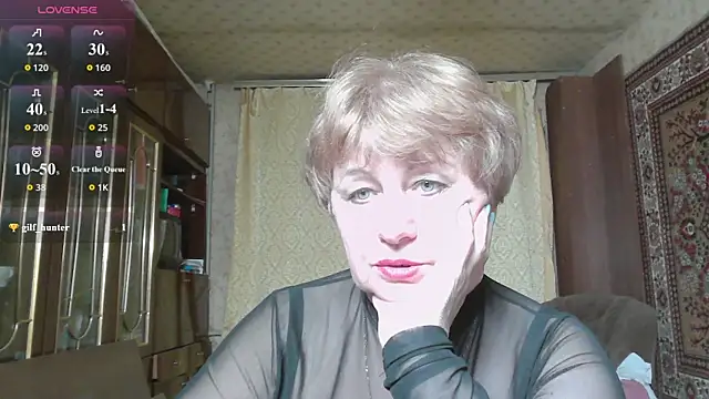 Casey peach online show from 05/01/26, 04:44