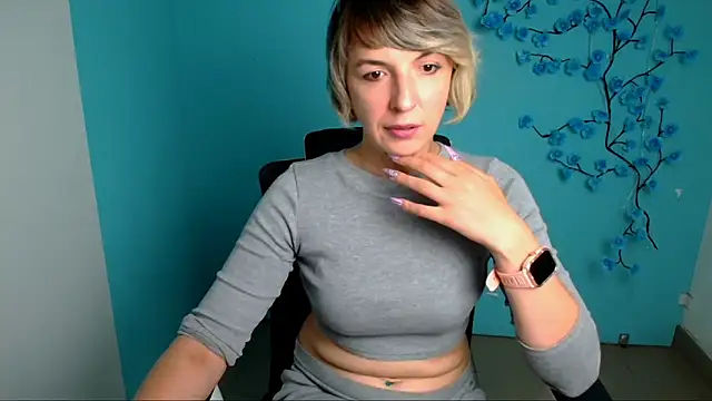Snapshot of Lana_Foxyy chatting on 05/21/26, 12:23 Lana Foxyy online show from 05/21/26, 12:23