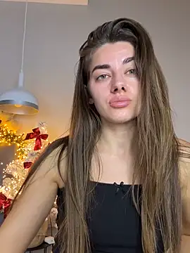 EvgeniyaJess online show from 12/16/25, 04:56