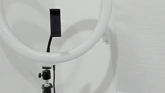 ariloe quintero online show from 04/28/26, 01:05