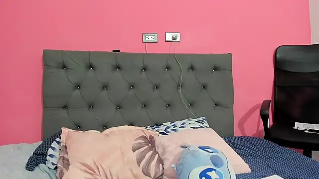 ariloe quintero online show from 04/29/26, 01:10