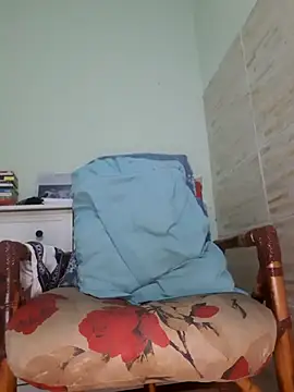 Erospentelhudo online show from 05/08/26, 08:14